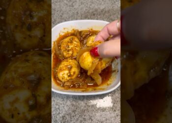 Nay's Spicy Buttered Egg Boil